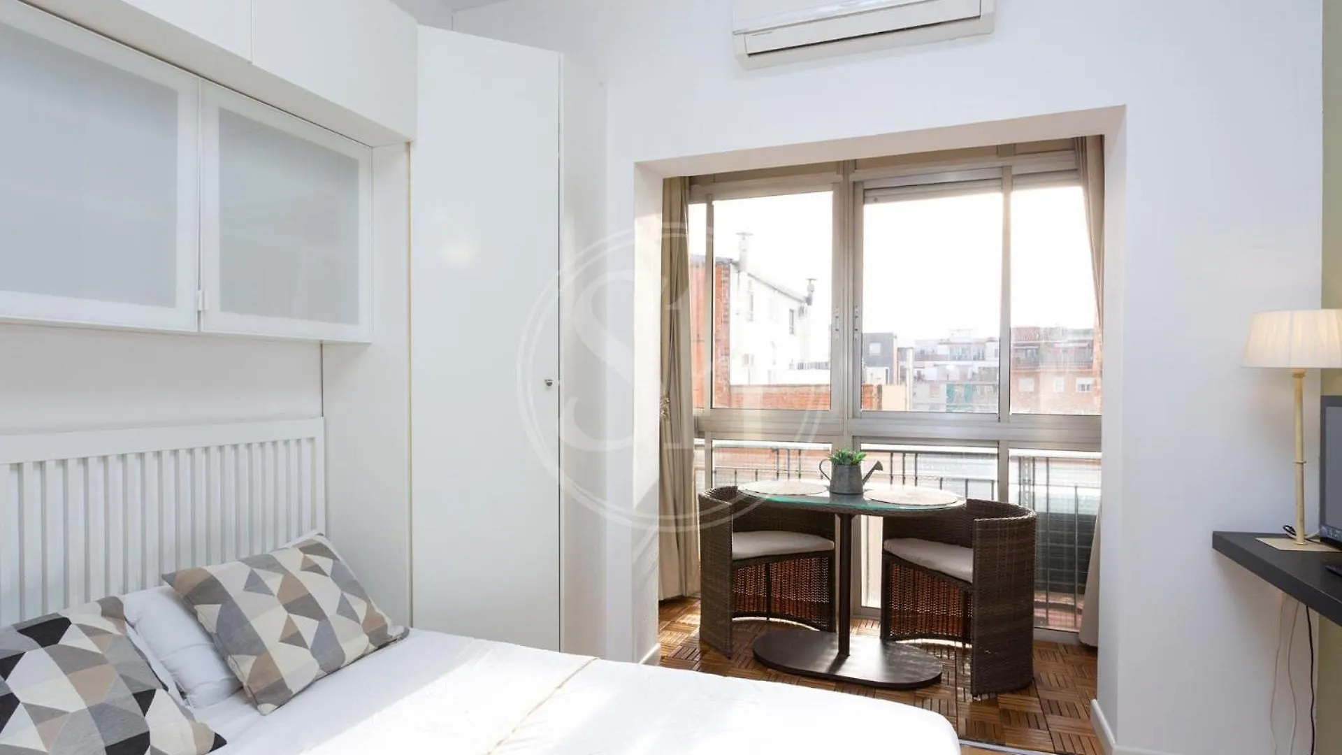 Estudio Cerca Del Hospital Sant Pau Barcelona Spain