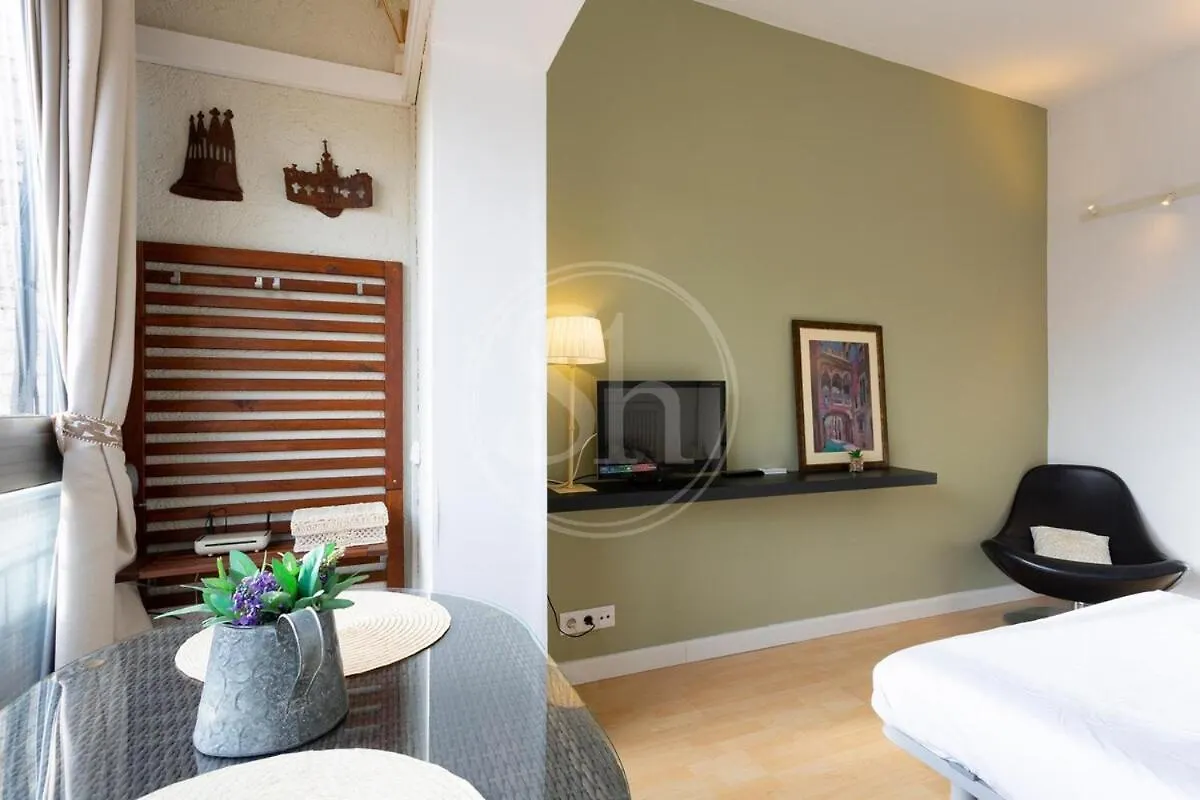 Apartment Estudio Cerca Del Hospital Sant Pau Barcelona